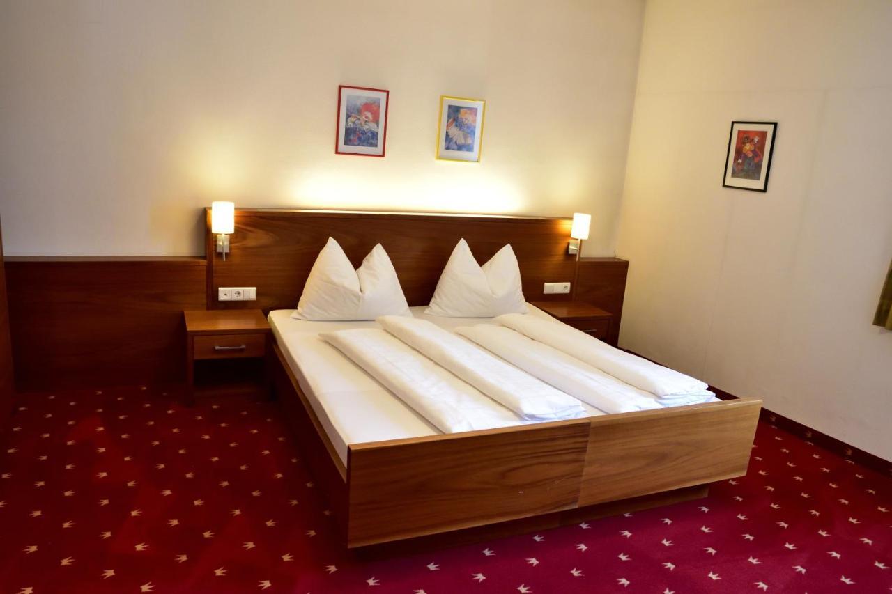 Hotel Krone Brunico Ngoại thất bức ảnh