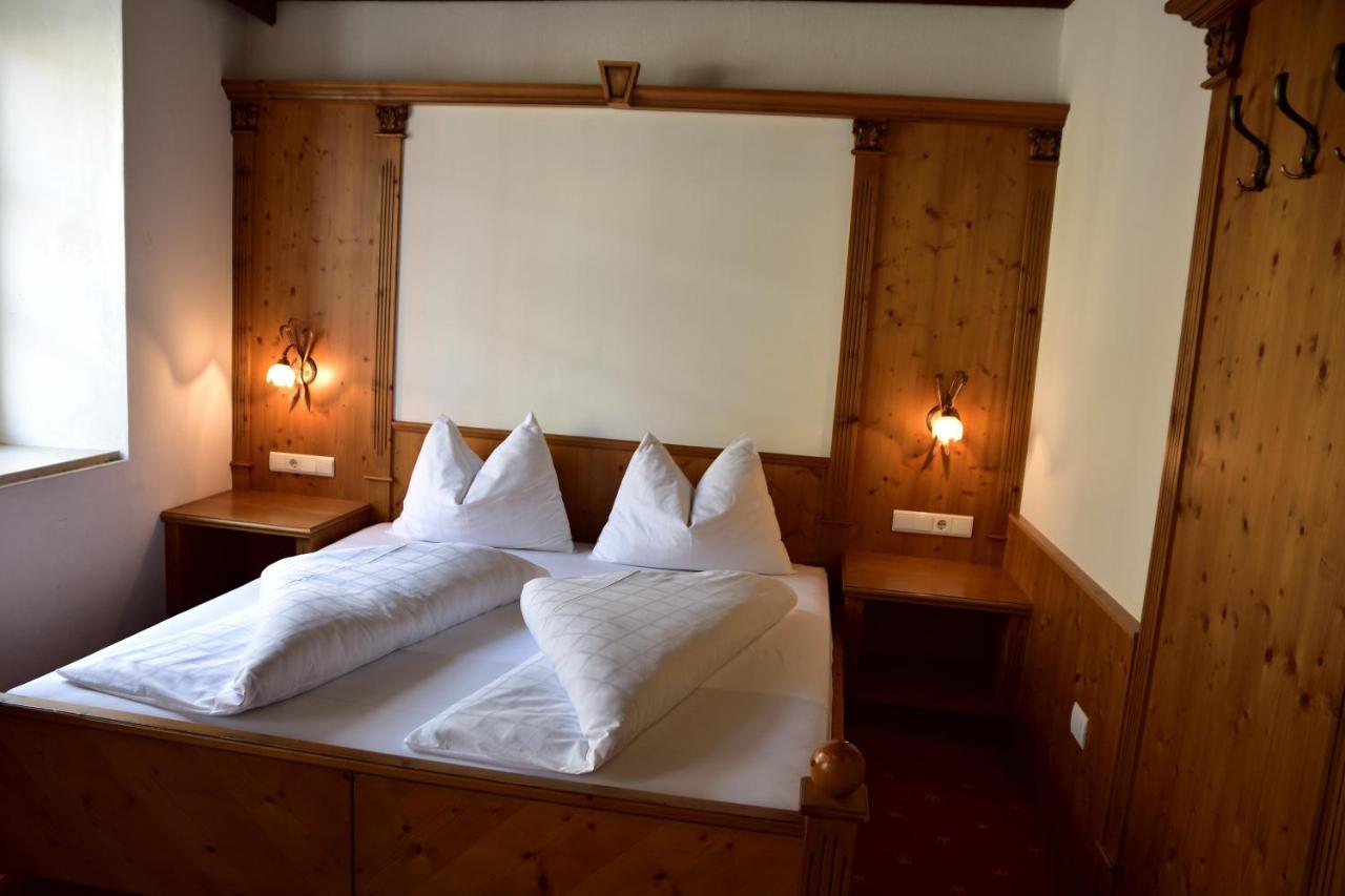 Hotel Krone Brunico Ngoại thất bức ảnh