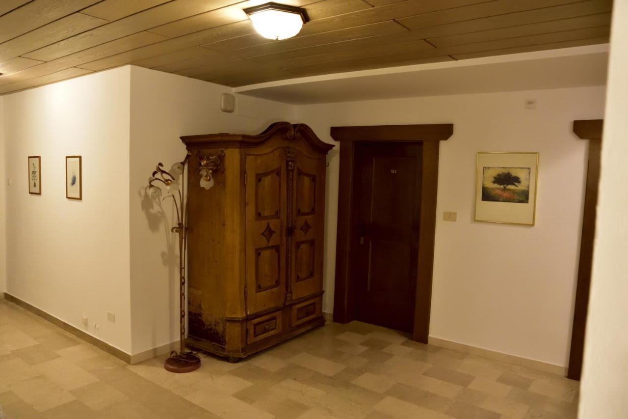 Hotel Krone Brunico Ngoại thất bức ảnh