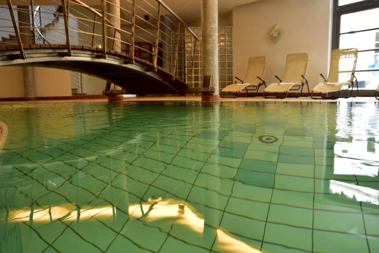 Hotel Krone Brunico Ngoại thất bức ảnh