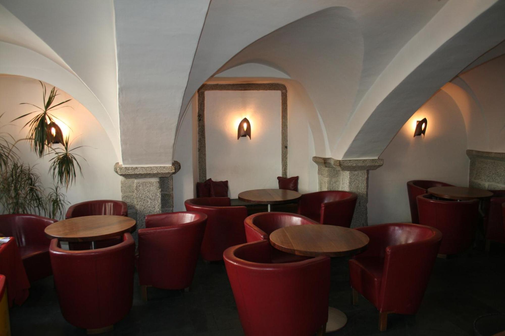 Hotel Krone Brunico Ngoại thất bức ảnh